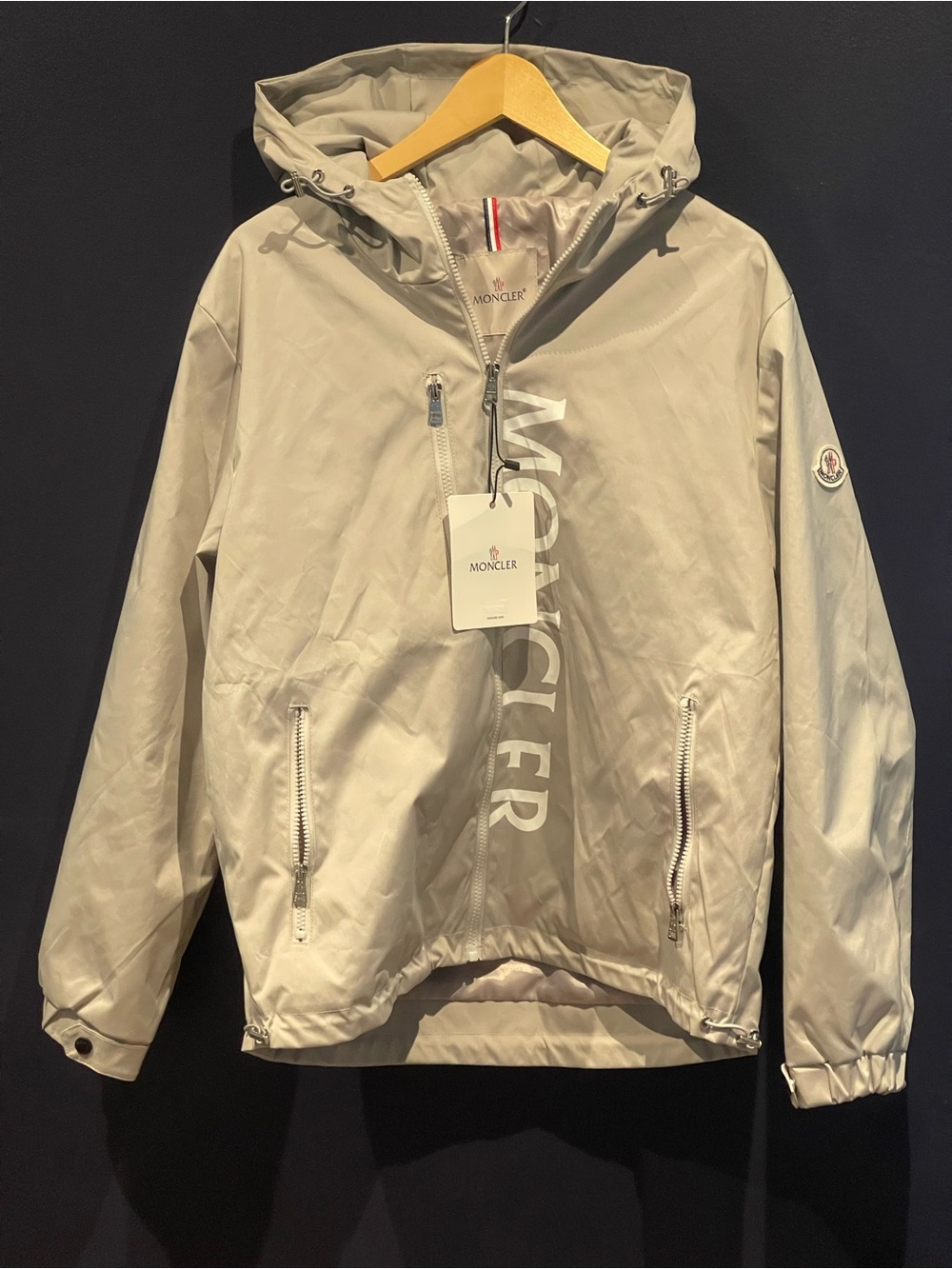 Moncler Windbreaker grey